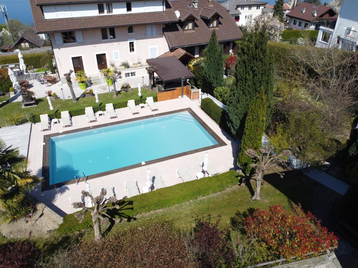 Hotel L'Oasis Évian-les-Bains Exterior foto